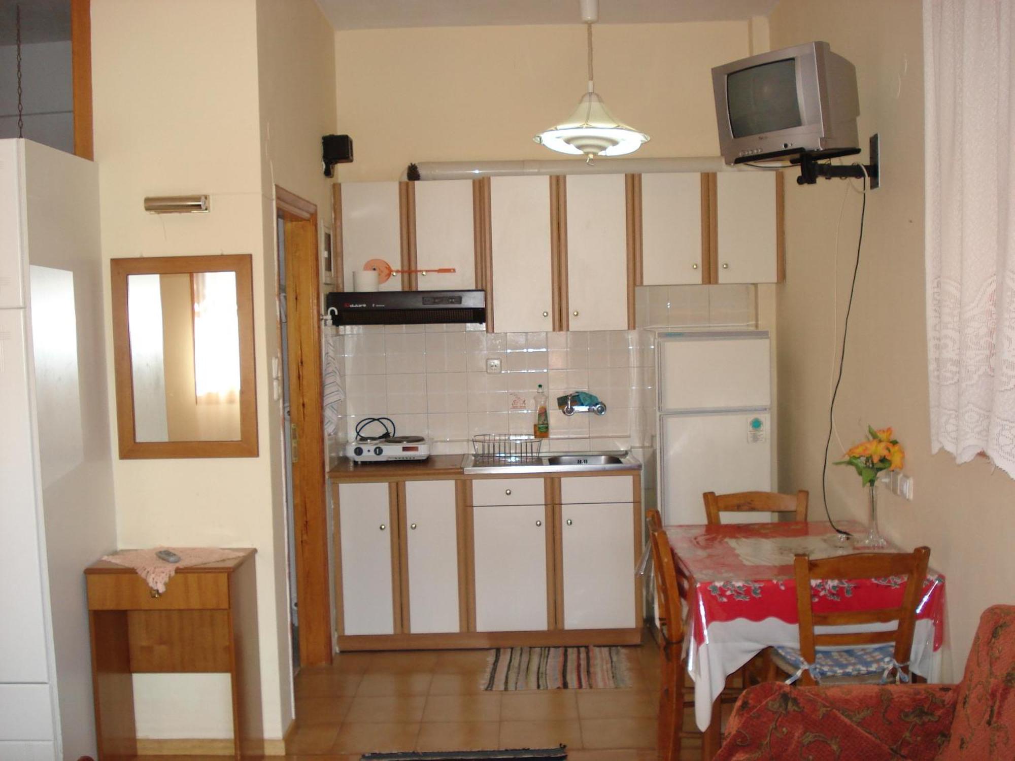 Zephyros Hotel Vitina Ngoại thất bức ảnh